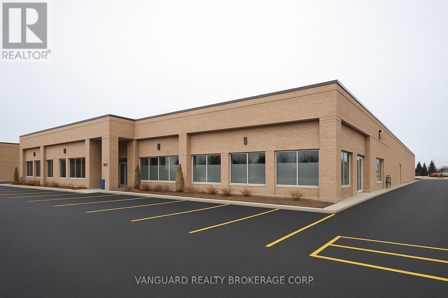 140 APPLEWOOD CRESCENT, Vaughan, Ontario