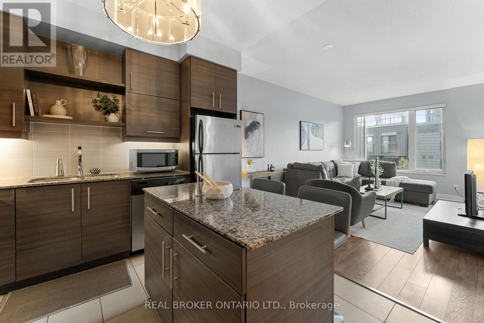 301 - 277 SOUTH PARK ROAD, Markham, Ontario