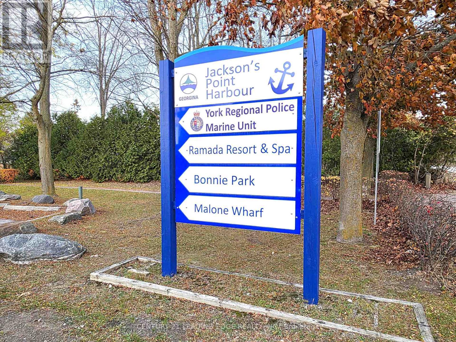 8 Lorne Street, Georgina, Ontario  L0E 1L0 - Photo 16 - N12513092