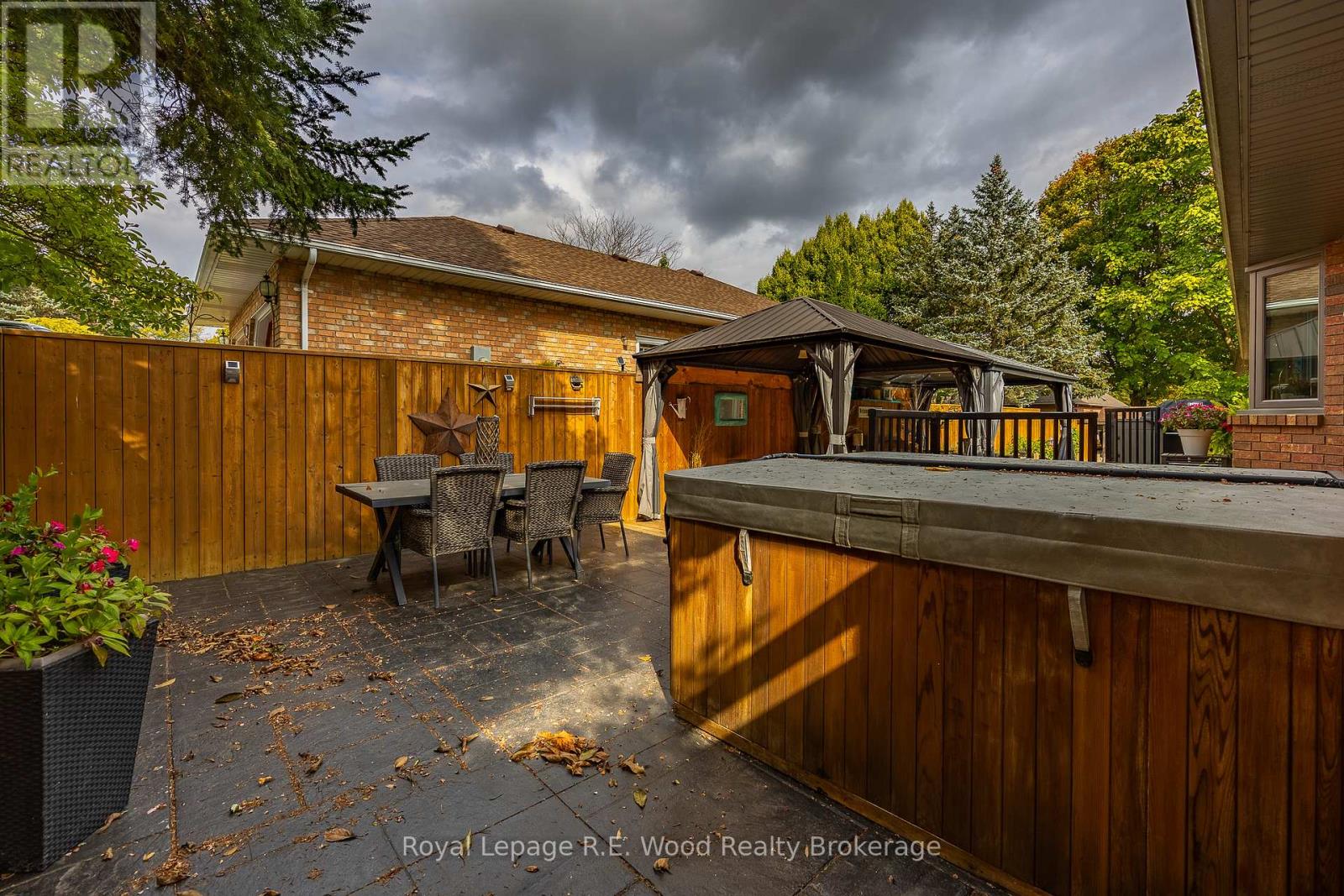 18 Demeyere Avenue, Tillsonburg, Ontario  N4G 5C6 - Photo 36 - X12513384