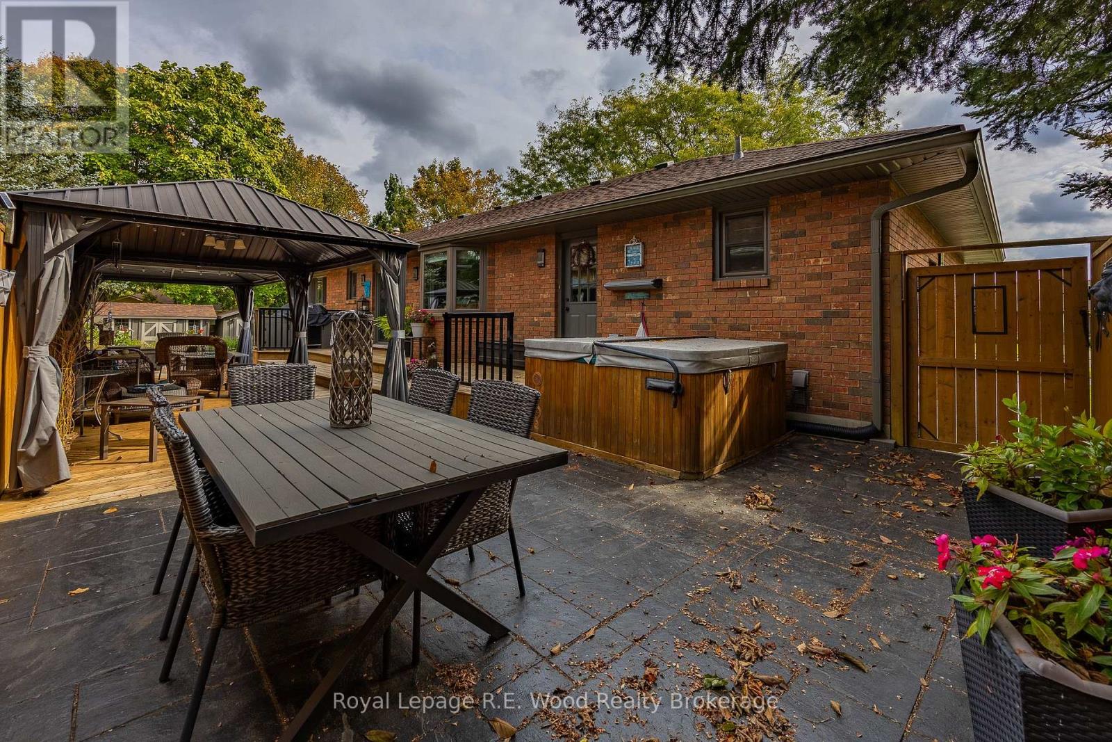 18 Demeyere Avenue, Tillsonburg, Ontario  N4G 5C6 - Photo 37 - X12513384