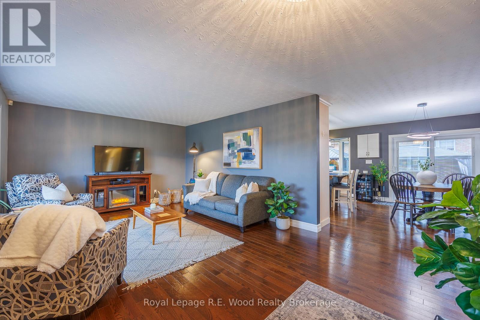 18 Demeyere Avenue, Tillsonburg, Ontario  N4G 5C6 - Photo 6 - X12513384