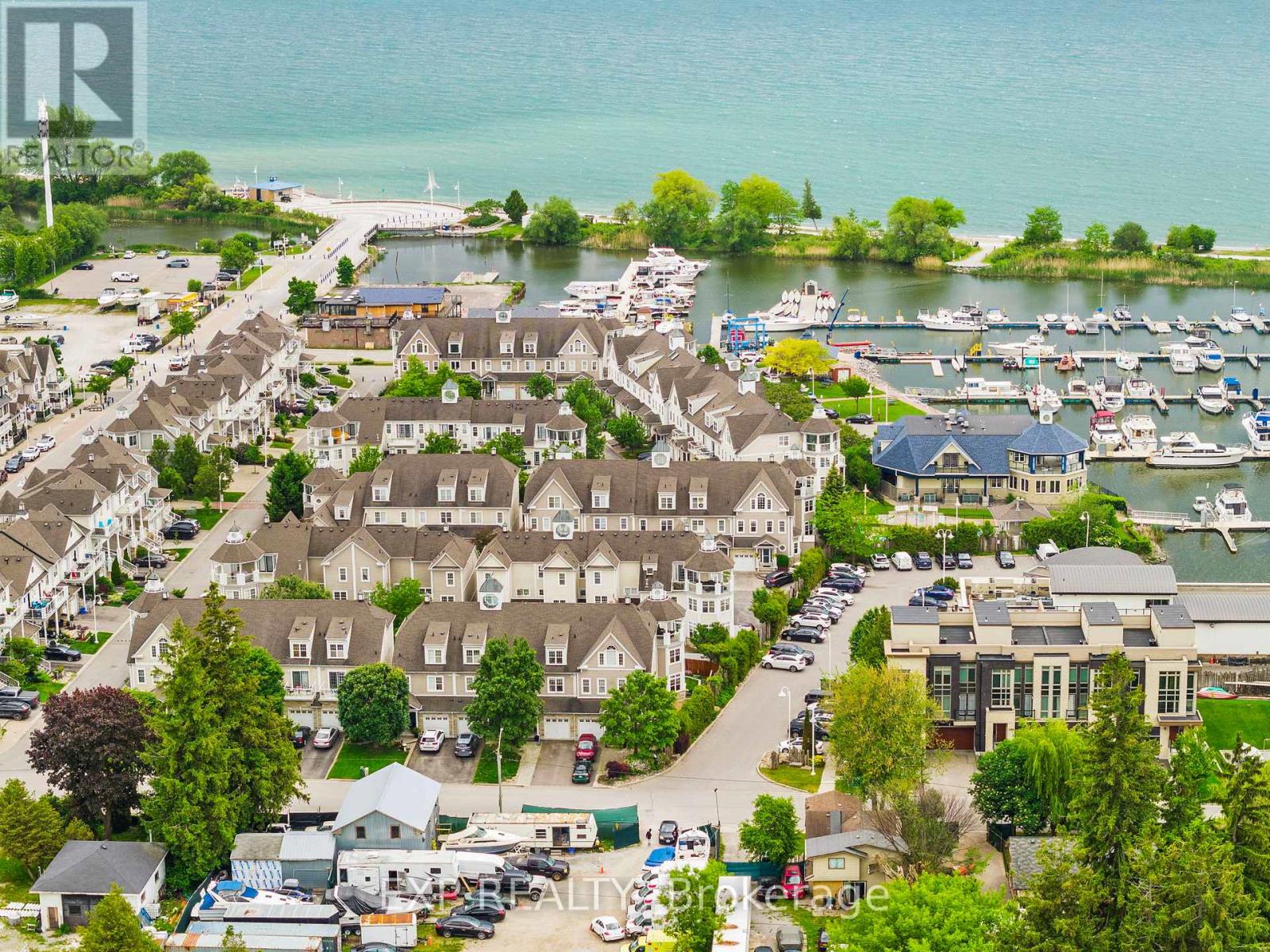 #30 - 1295 Wharf Street, Pickering, Ontario  L1W 1A2 - Photo 2 - E12473606