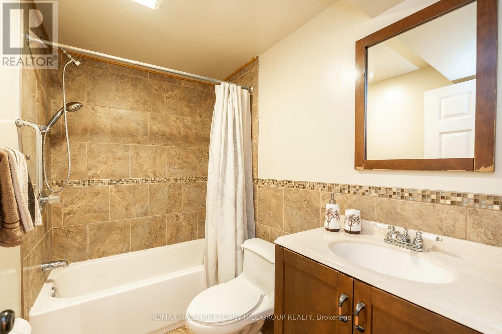 6 Walker Avenue, Orillia, Ontario  L3V 6G7 - Photo 14 - S12513066