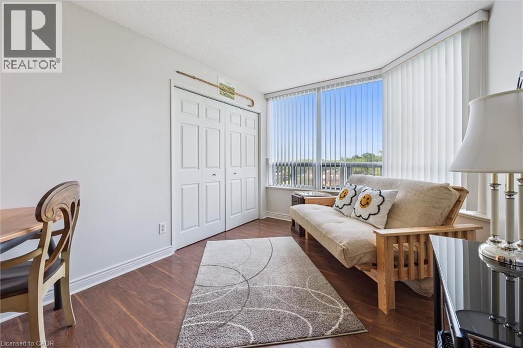 6 Willow Street Unit# 702, Waterloo, Ontario N2J 4S3 - Photo 23 - 40785925