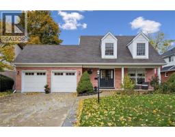 41 MANITOULIN Crescent, Kitchener, Ontario