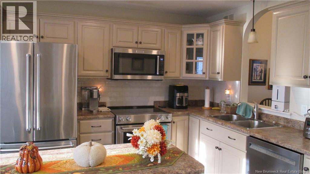 109 Amberly Court, Riverview, New Brunswick  E1B 0H4 - Photo 6 - NB129638