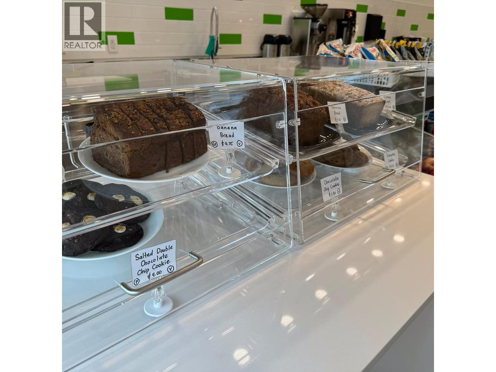 4892 Main Street, Vancouver, British Columbia  V3R 3R8 - Photo 5 - C8073620