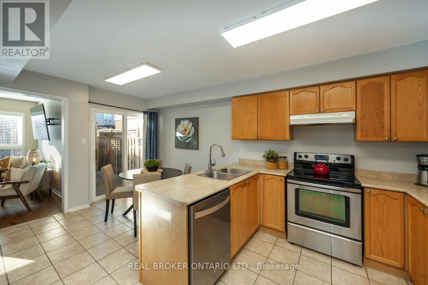 88 Bannister Street, Clarington, Ontario L1C 5L8 - Photo 8 - E12513294