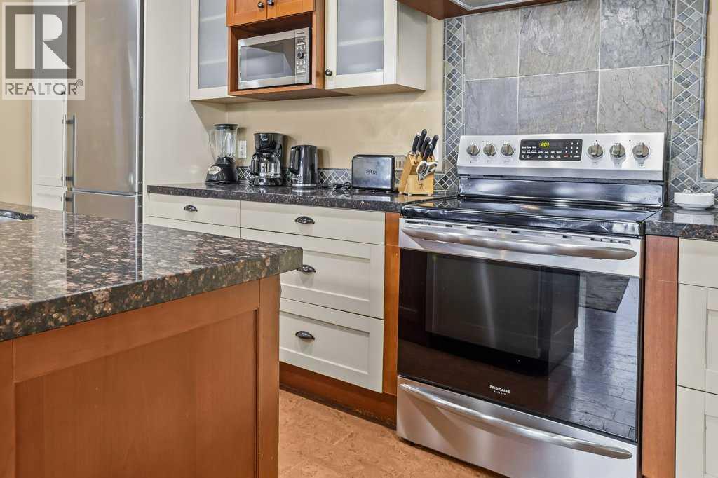 402, 173 Kananaskis Way, Canmore, Alberta  T1W 0A3 - Photo 18 - A2268718