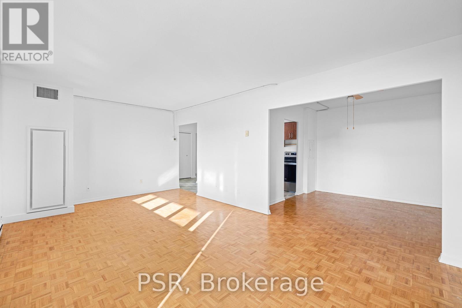 909 - 240 Markland Drive, Toronto, Ontario  M9C 1R3 - Photo 2 - W12513094