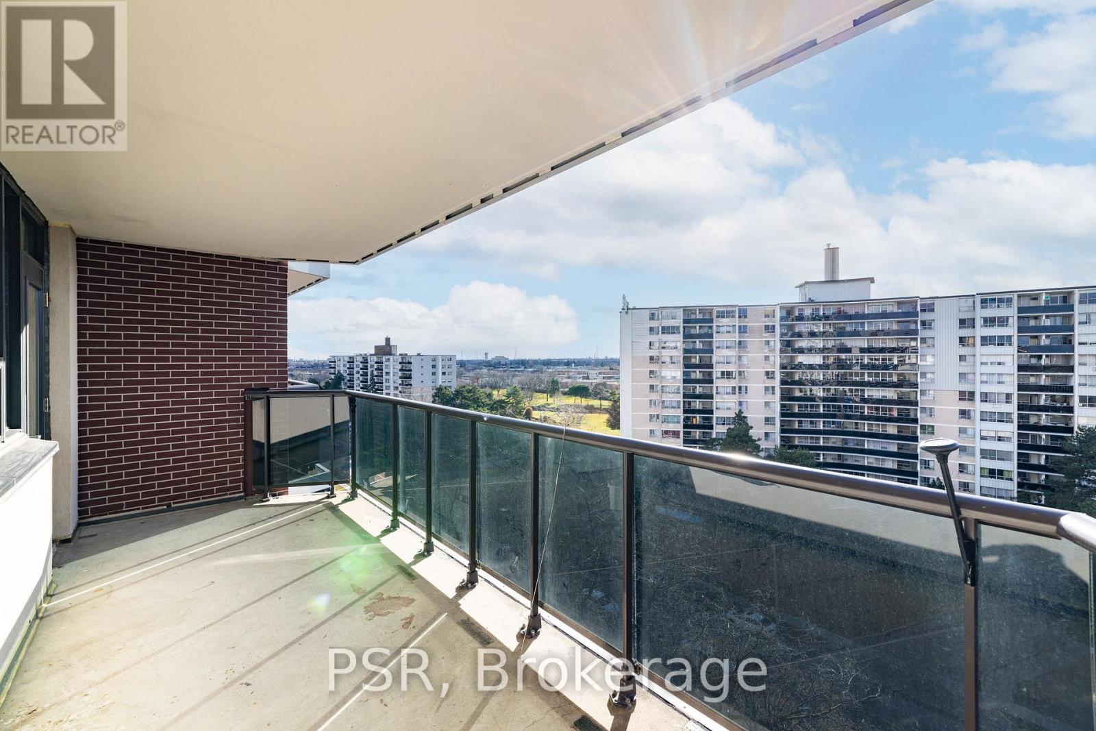 909 - 240 Markland Drive, Toronto, Ontario  M9C 1R3 - Photo 20 - W12513094