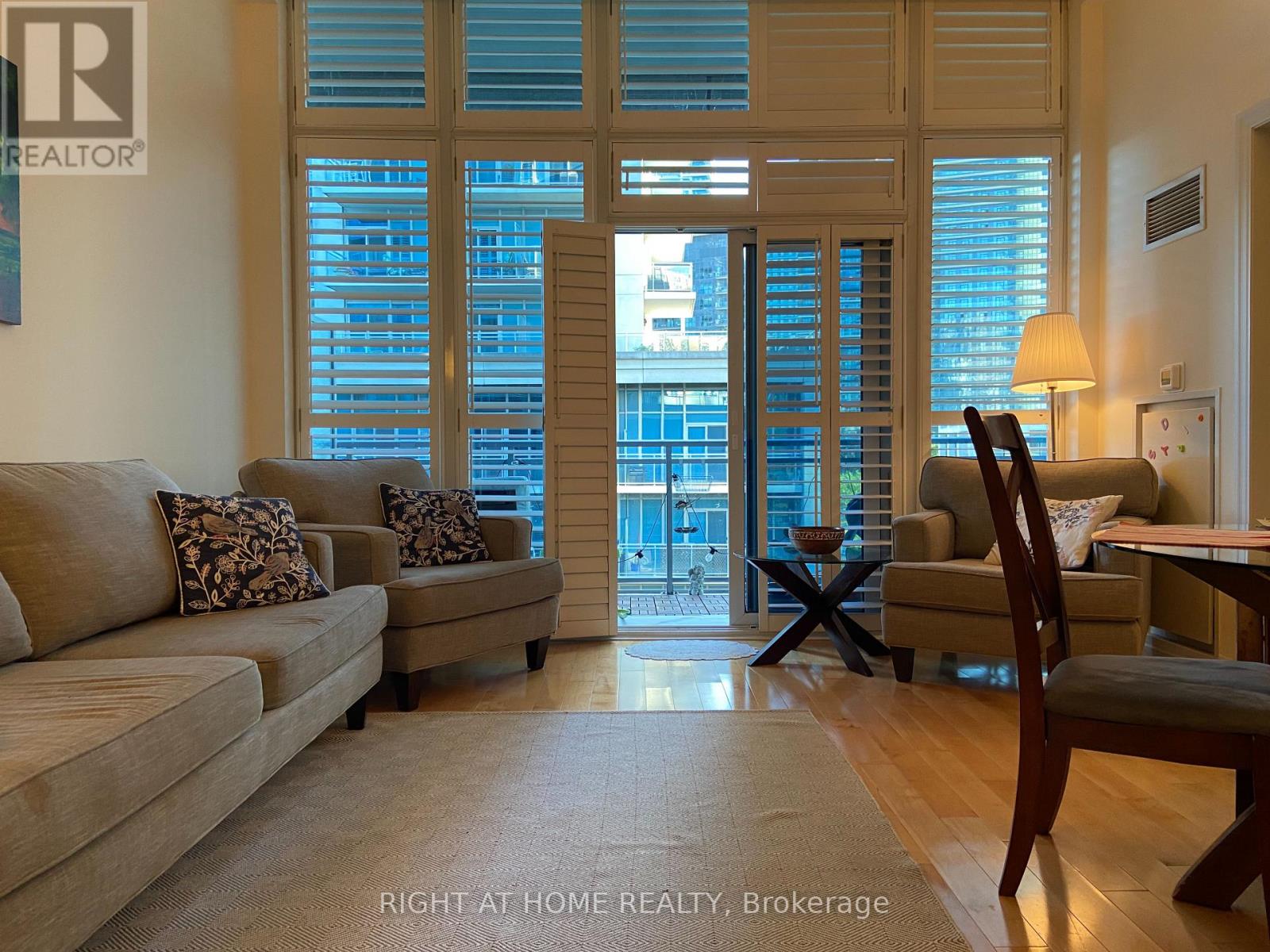 401 - 58 Marine Parade Drive, Toronto, Ontario  M8V 4G1 - Photo 6 - W12513138