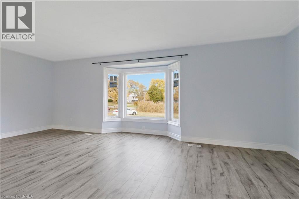 8 War Road, Brantford, Ontario  N3T 5L6 - Photo 10 - 40785983