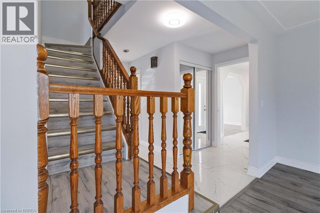 8 War Road, Brantford, Ontario  N3T 5L6 - Photo 25 - 40785983