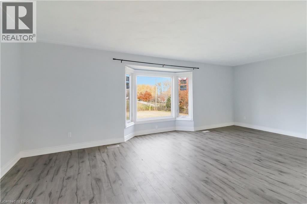 8 War Road, Brantford, Ontario  N3T 5L6 - Photo 9 - 40785983