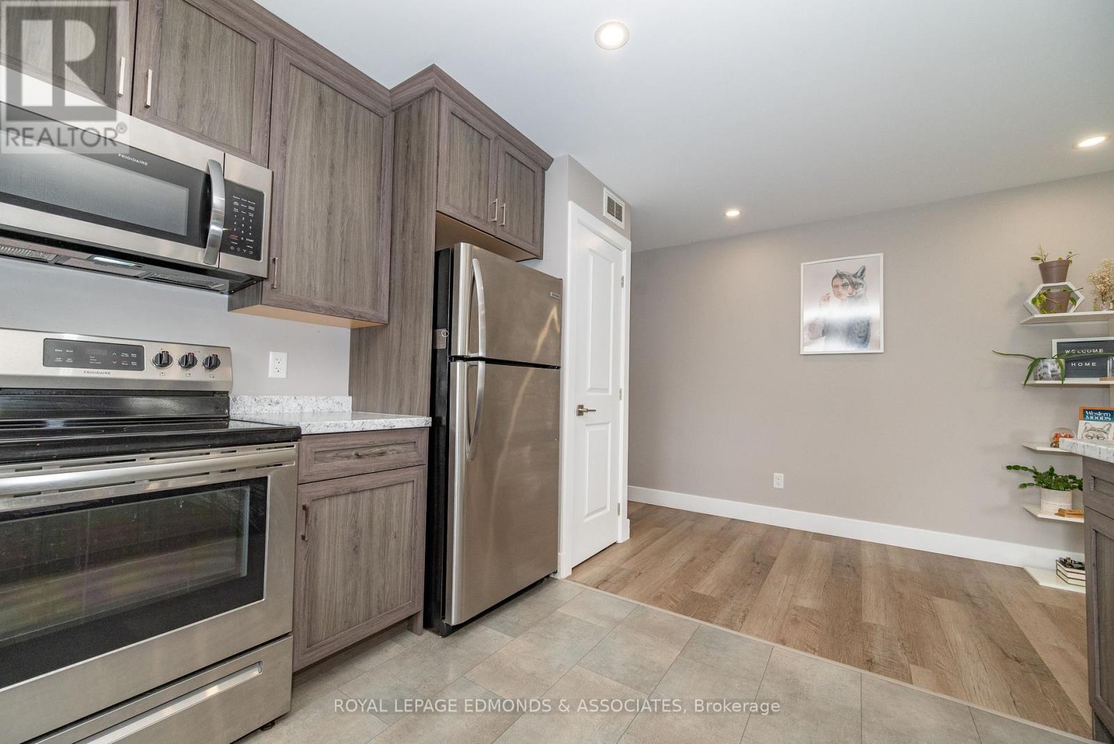 464 Dominion Street, Pembroke, Ontario  K8A 4W8 - Photo 15 - X12200031