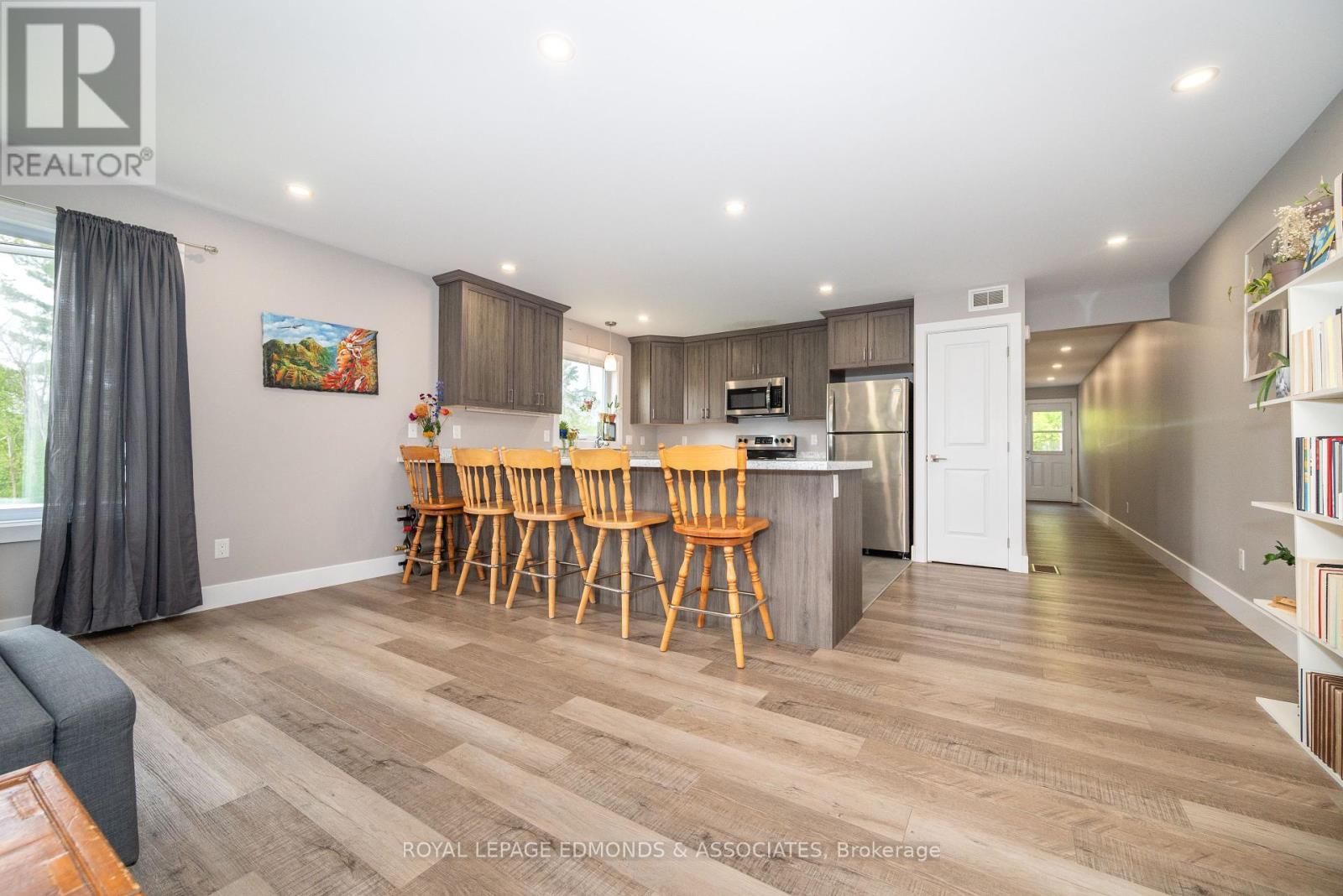 464 Dominion Street, Pembroke, Ontario  K8A 4W8 - Photo 16 - X12200031