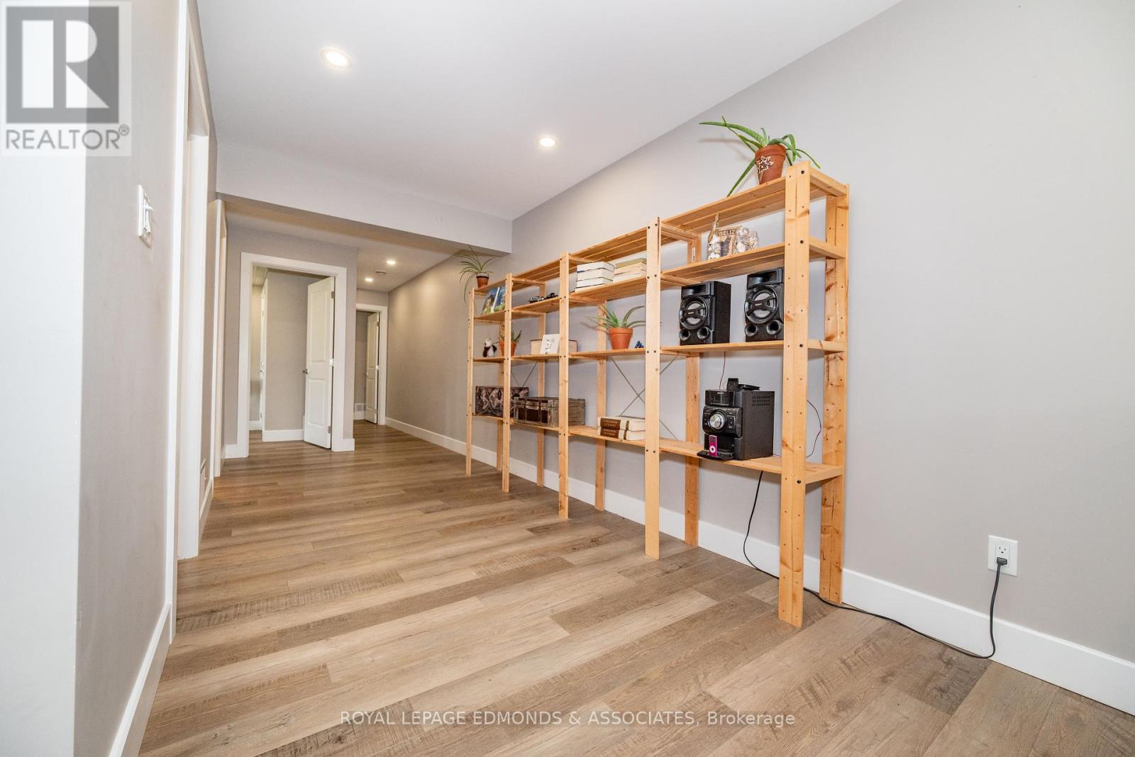 464 Dominion Street, Pembroke, Ontario  K8A 4W8 - Photo 29 - X12200031