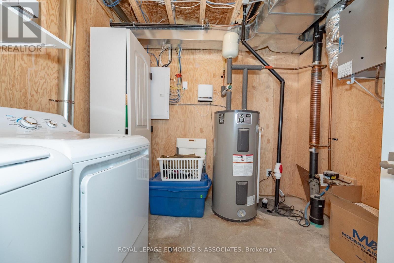 464 Dominion Street, Pembroke, Ontario  K8A 4W8 - Photo 35 - X12200031