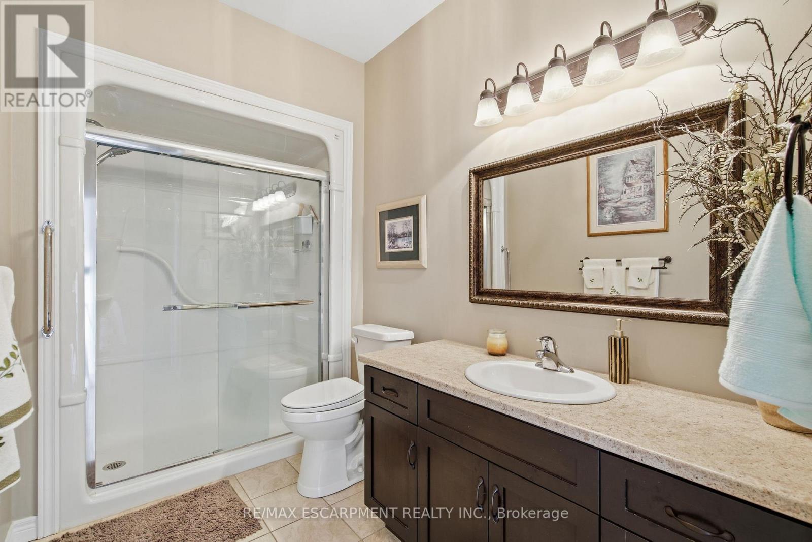 4 Hillgartner Lane, Hamilton, Ontario  L0R 1C0 - Photo 18 - X12513048