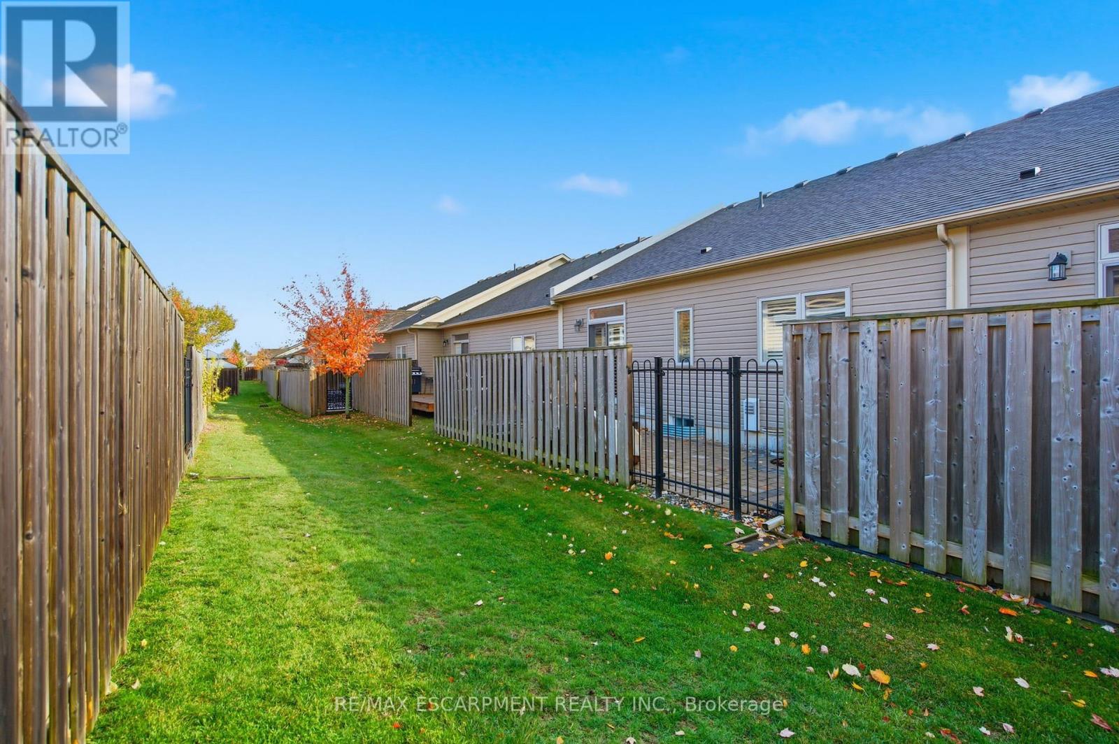 4 Hillgartner Lane, Hamilton, Ontario  L0R 1C0 - Photo 29 - X12513048