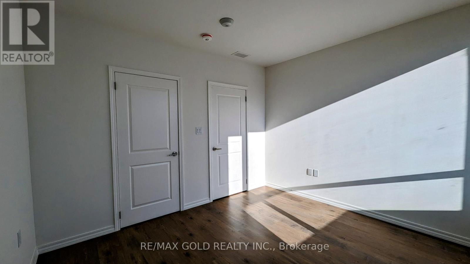 307 - 1098 Paisley Road, Guelph, Ontario  N1K 0E3 - Photo 11 - X12513054