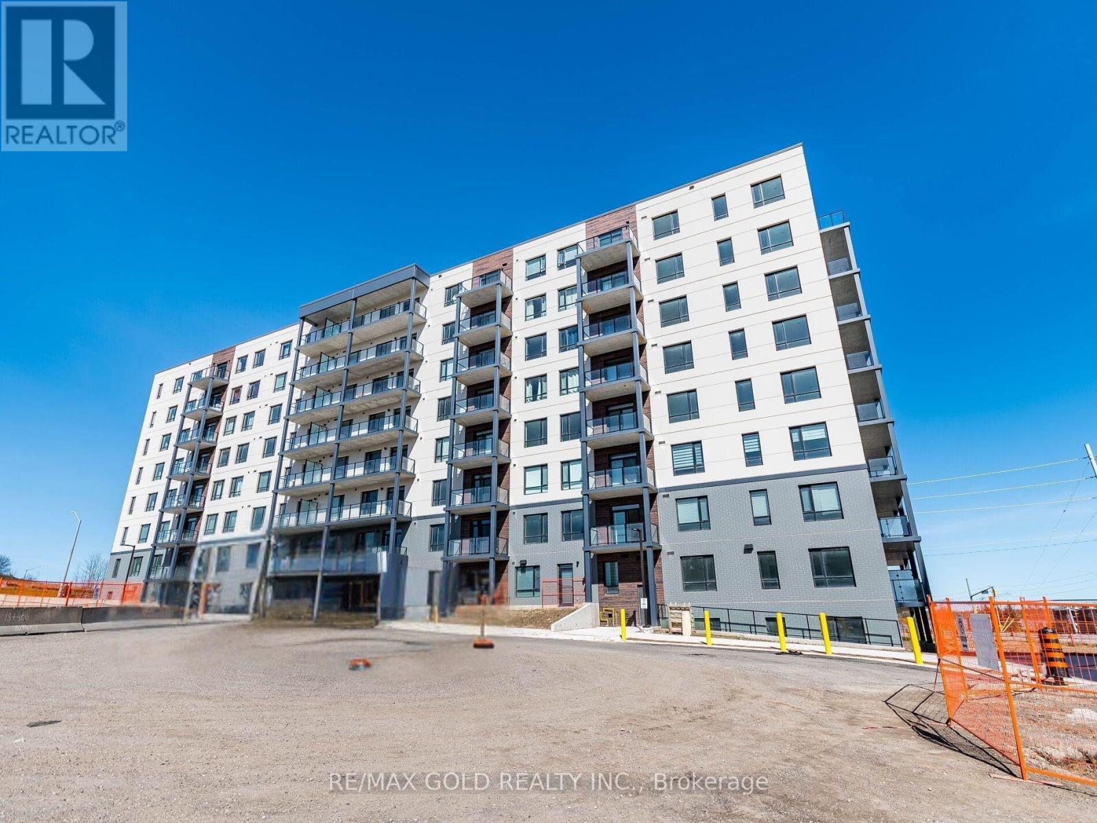 307 - 1098 Paisley Road, Guelph, Ontario  N1K 0E3 - Photo 2 - X12513054