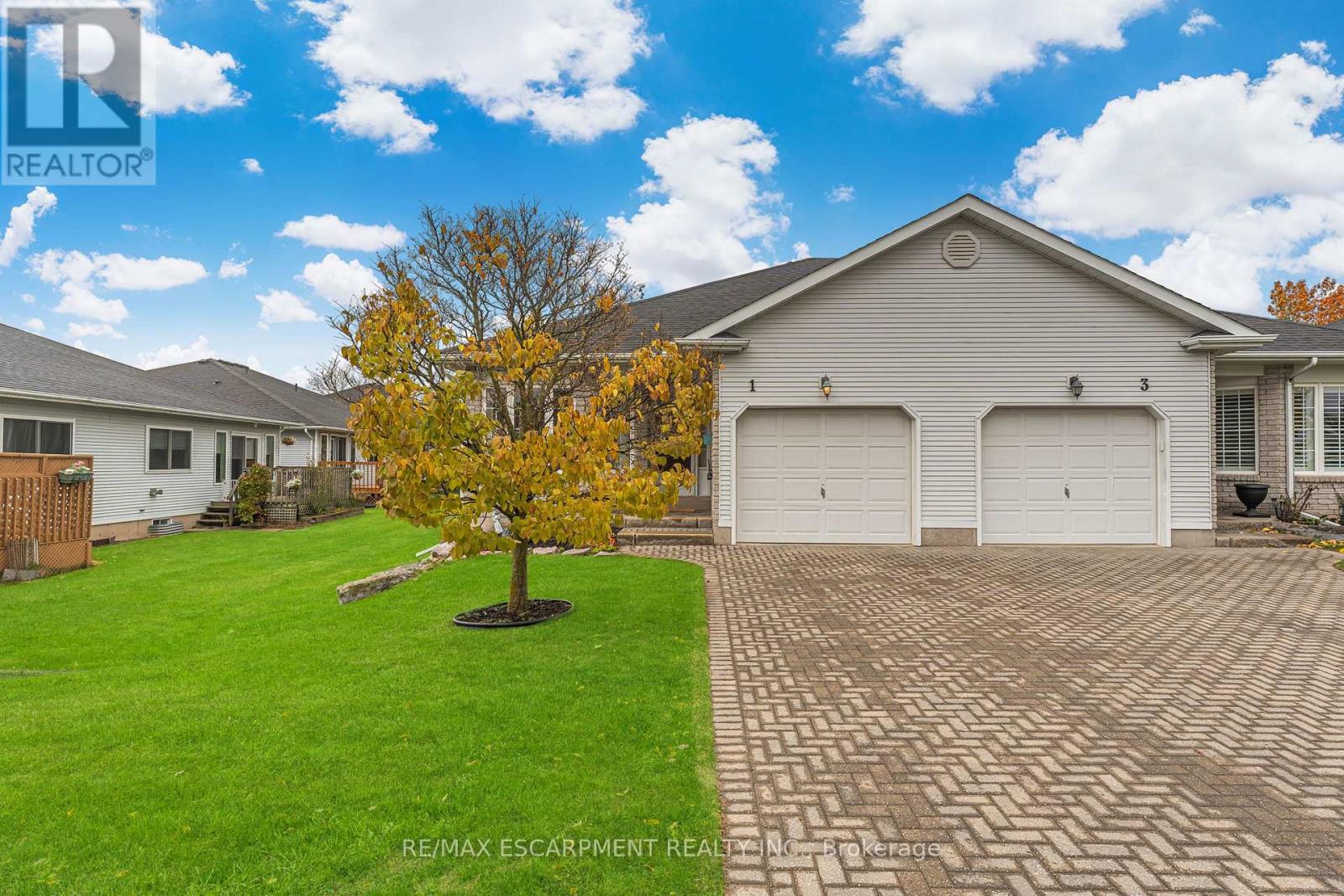 1 Village Drive, West Lincoln, Ontario L0R 2A0 - Photo 33 - X12513074