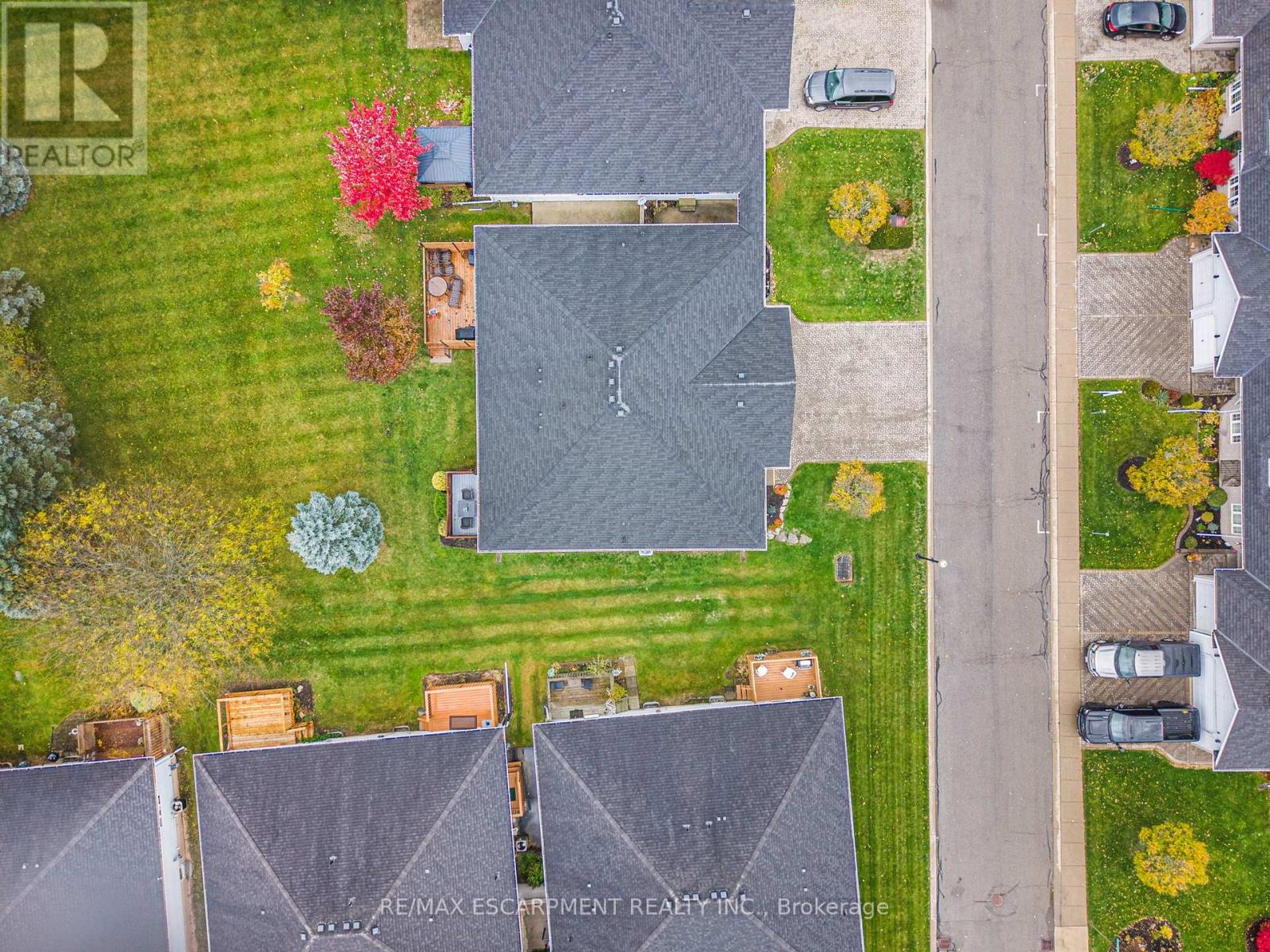 1 Village Drive, West Lincoln, Ontario L0R 2A0 - Photo 42 - X12513074