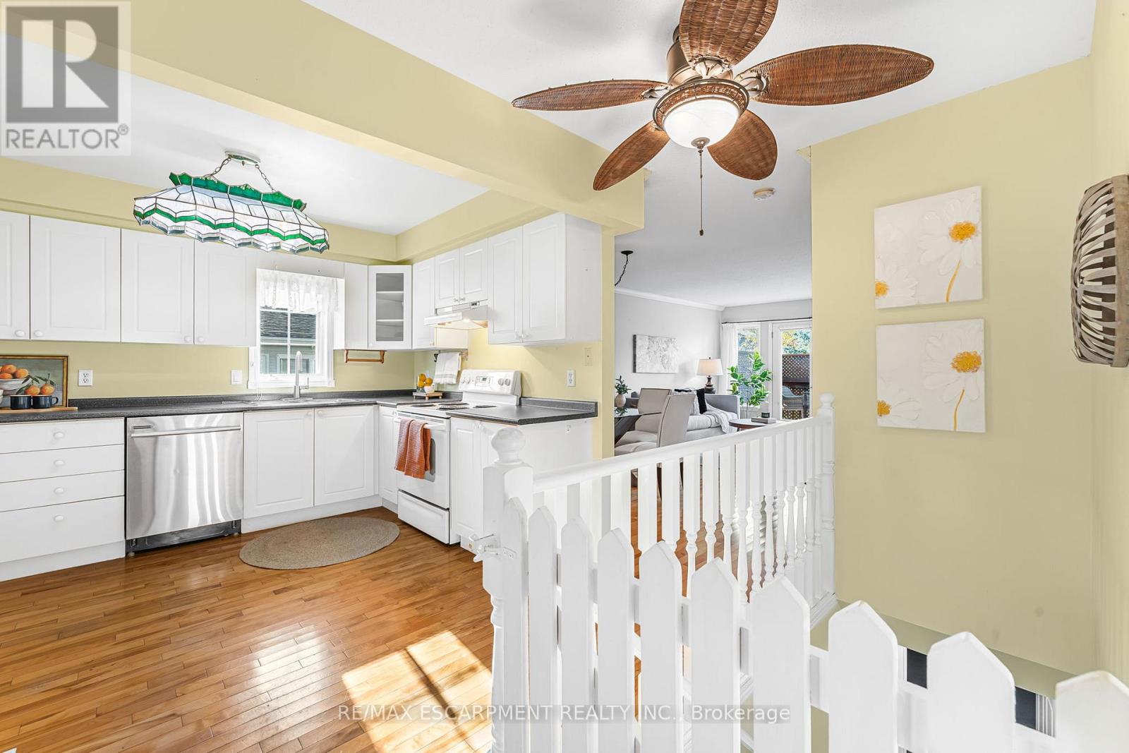 1 Village Drive, West Lincoln, Ontario L0R 2A0 - Photo 9 - X12513074