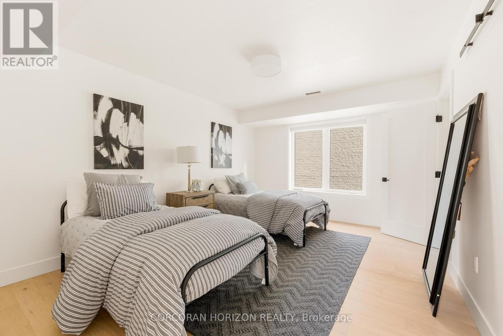 95 William Street W, Waterloo, Ontario  N2L 1J6 - Photo 18 - X12513098