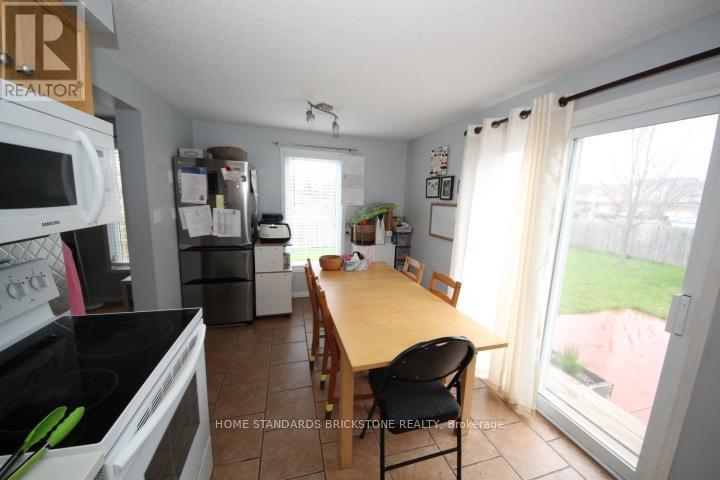 119 Max Becker Drive, Kitchener, Ontario  N2E 3W6 - Photo 7 - X12513118