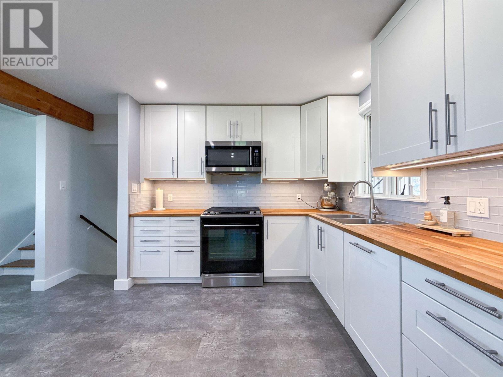 70 Mason Road, Stratford, Prince Edward Island  C1B 2G4 - Photo 18 - 202527343