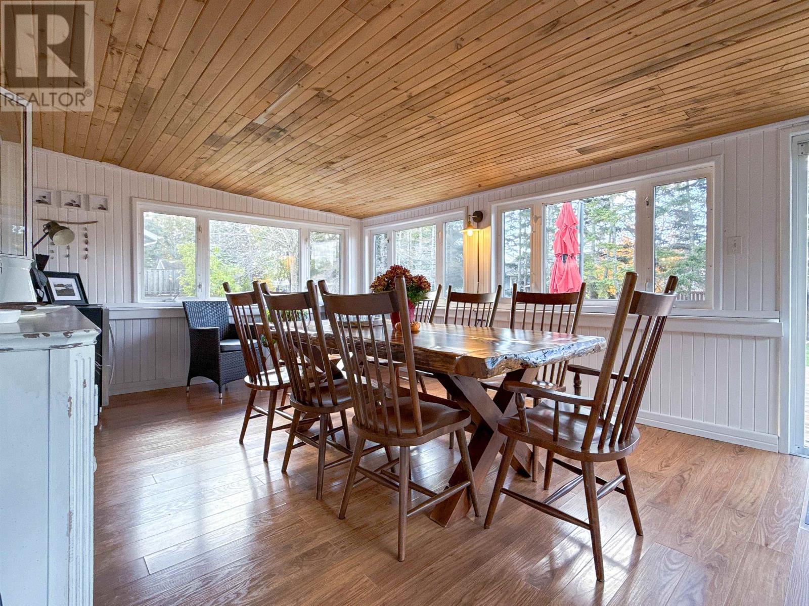 70 Mason Road, Stratford, Prince Edward Island  C1B 2G4 - Photo 23 - 202527343