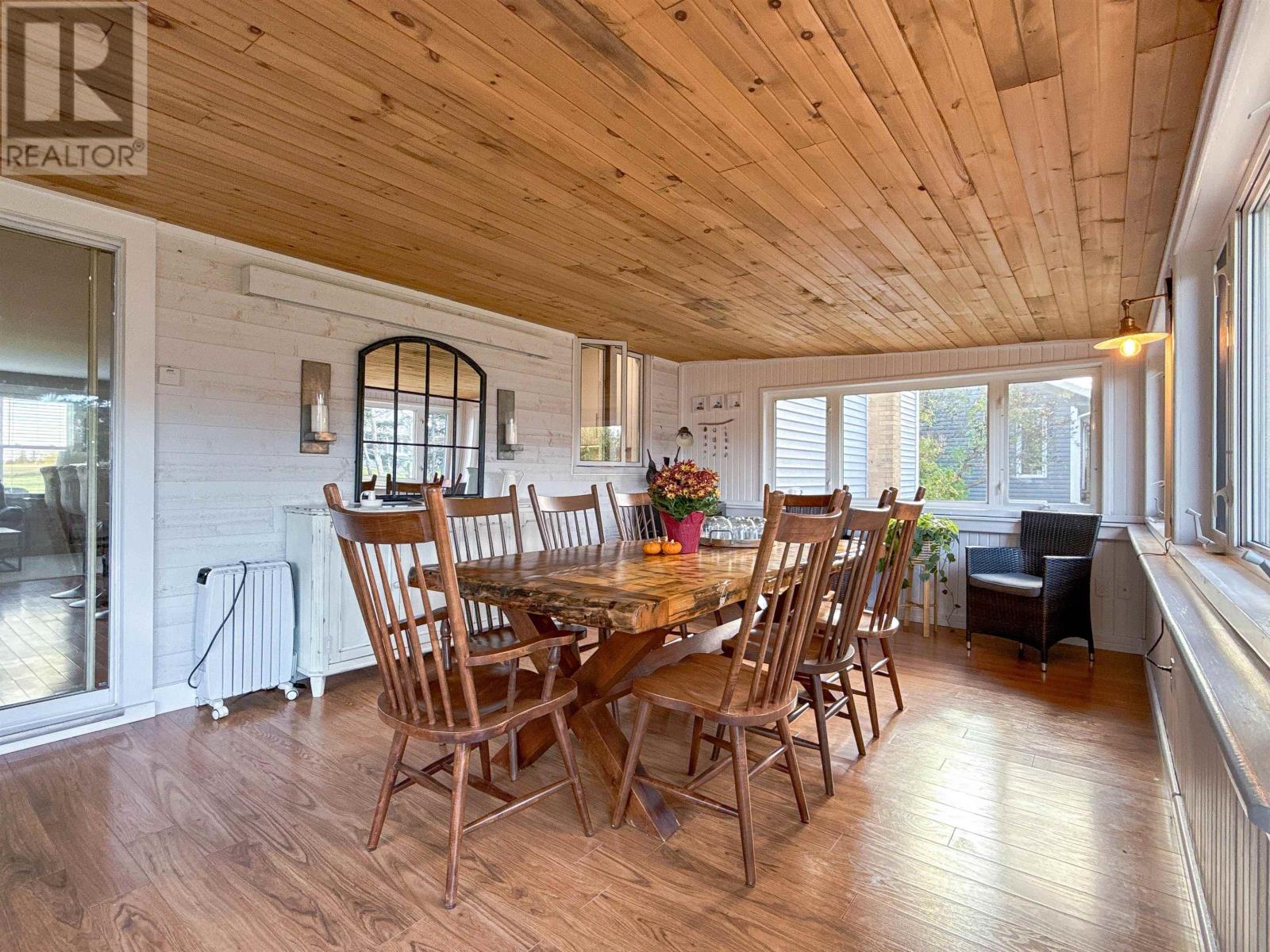 70 Mason Road, Stratford, Prince Edward Island  C1B 2G4 - Photo 24 - 202527343