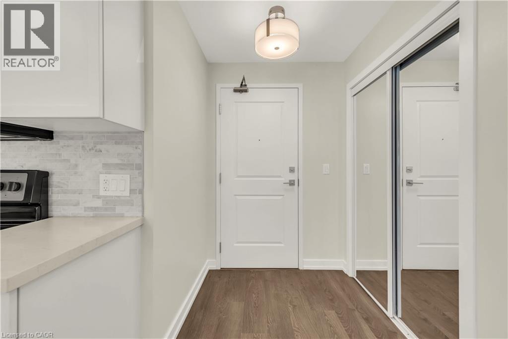 2486 Old Bronte Road Unit# 520, Oakville, Ontario  L6M 0Y4 - Photo 5 - 40785937