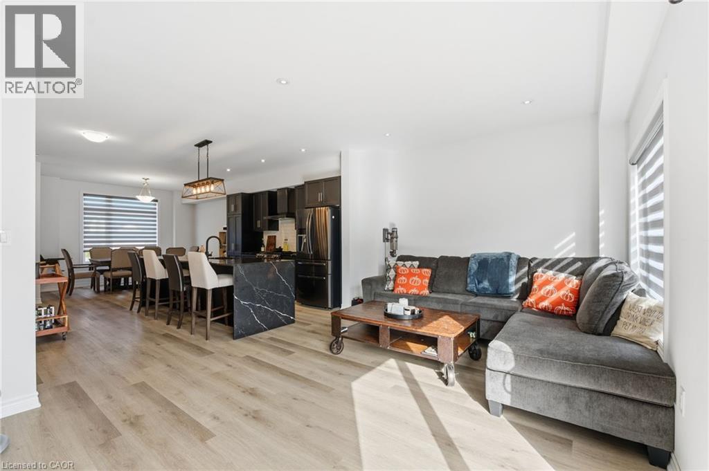 48 Capstone Lane, Hamilton, Ontario  L9C 0E8 - Photo 6 - 40785903