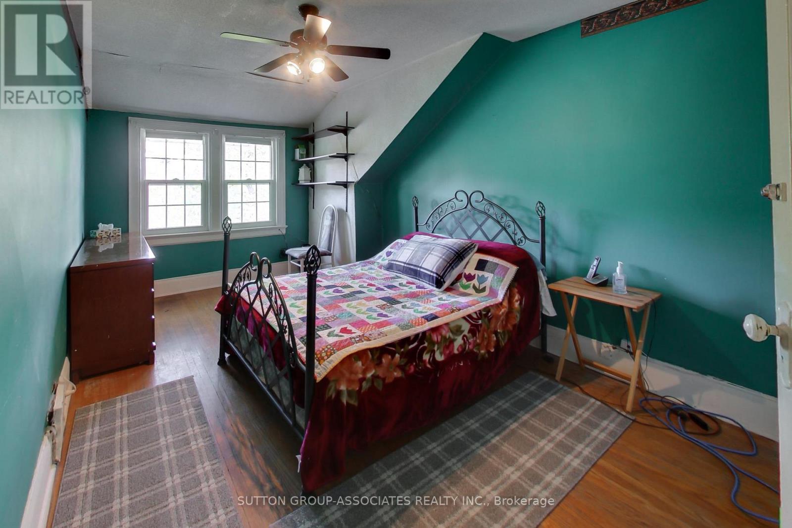 66 Appleton Avenue, Toronto, Ontario  M6E 3A5 - Photo 16 - C12513162