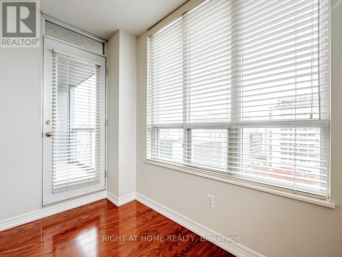 1603 - 35 Merton Street, Toronto, Ontario  M4S 3G4 - Photo 19 - C12513210