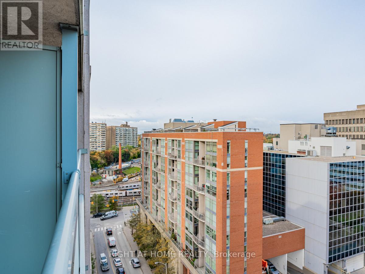 1603 - 35 Merton Street, Toronto, Ontario  M4S 3G4 - Photo 24 - C12513210