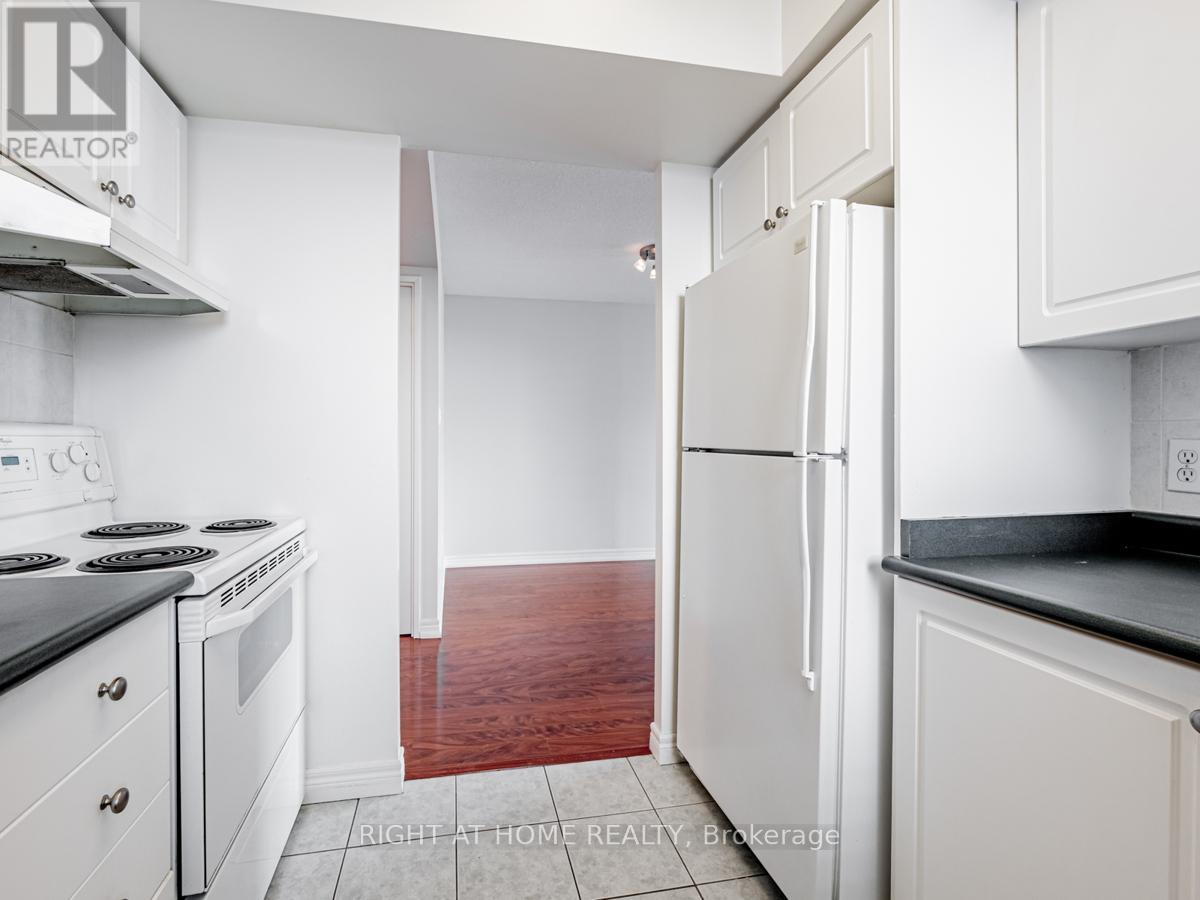 1603 - 35 Merton Street, Toronto, Ontario  M4S 3G4 - Photo 4 - C12513210