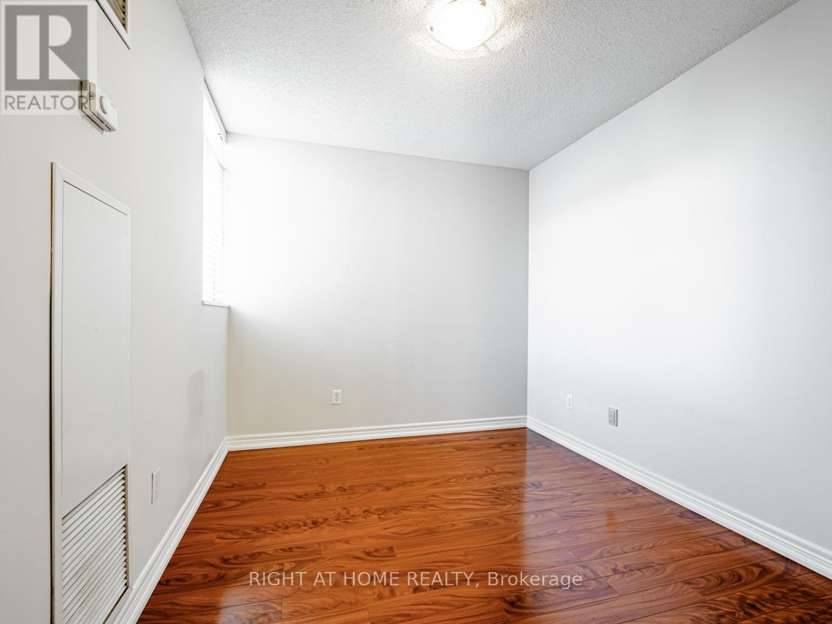 1603 - 35 Merton Street, Toronto, Ontario  M4S 3G4 - Photo 6 - C12513210