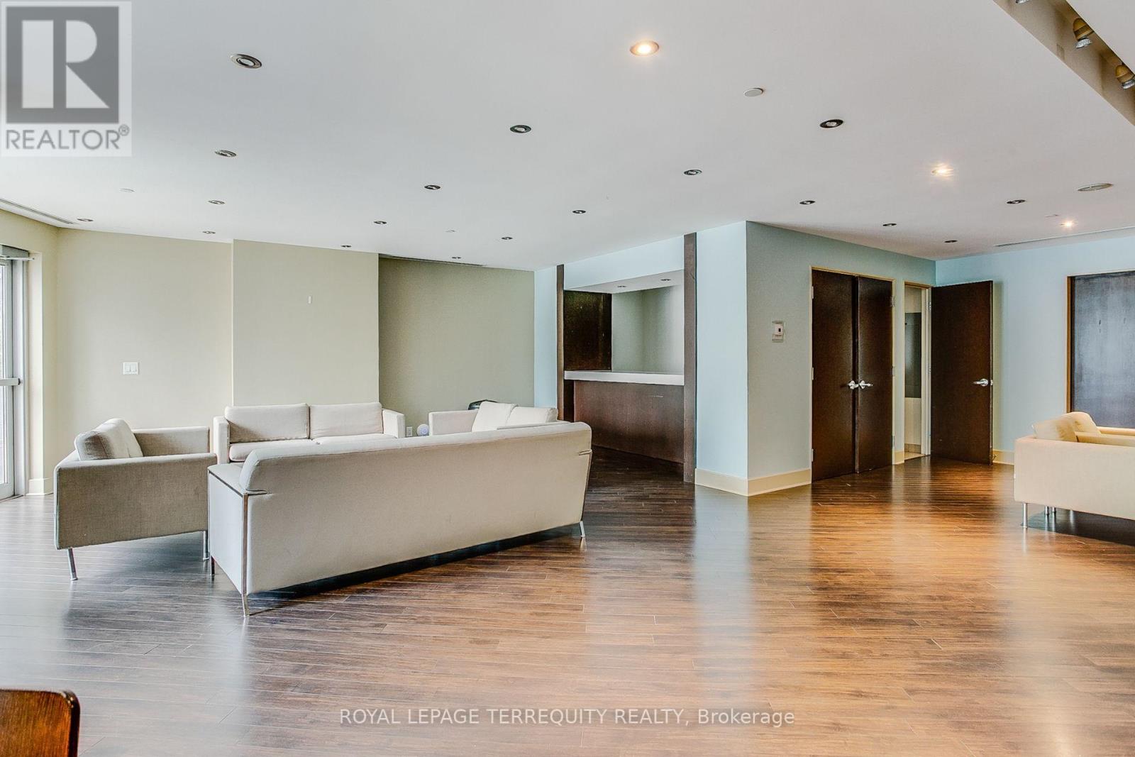 3613 - 8 York Street, Toronto, Ontario  M5J 2Y2 - Photo 27 - C12513262