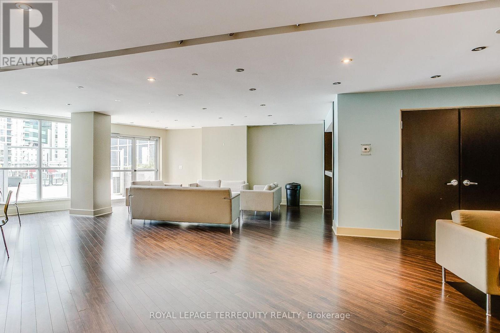 3613 - 8 York Street, Toronto, Ontario  M5J 2Y2 - Photo 28 - C12513262