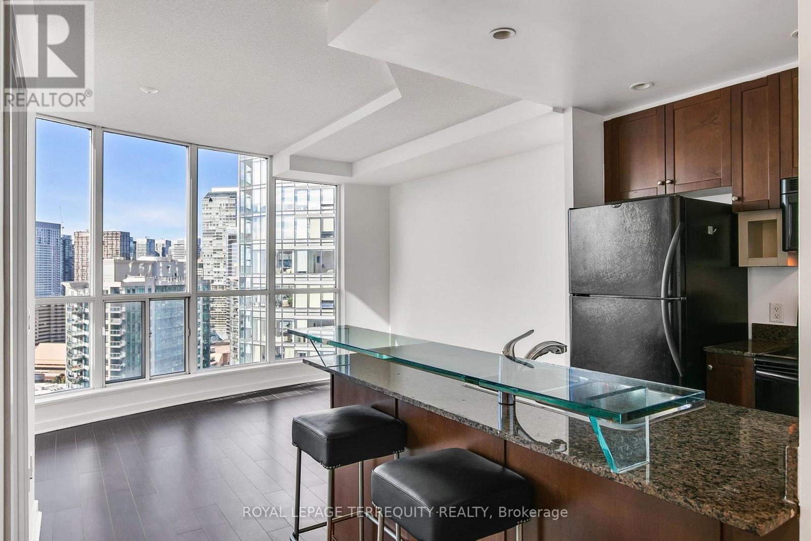 3613 - 8 York Street, Toronto, Ontario  M5J 2Y2 - Photo 7 - C12513262