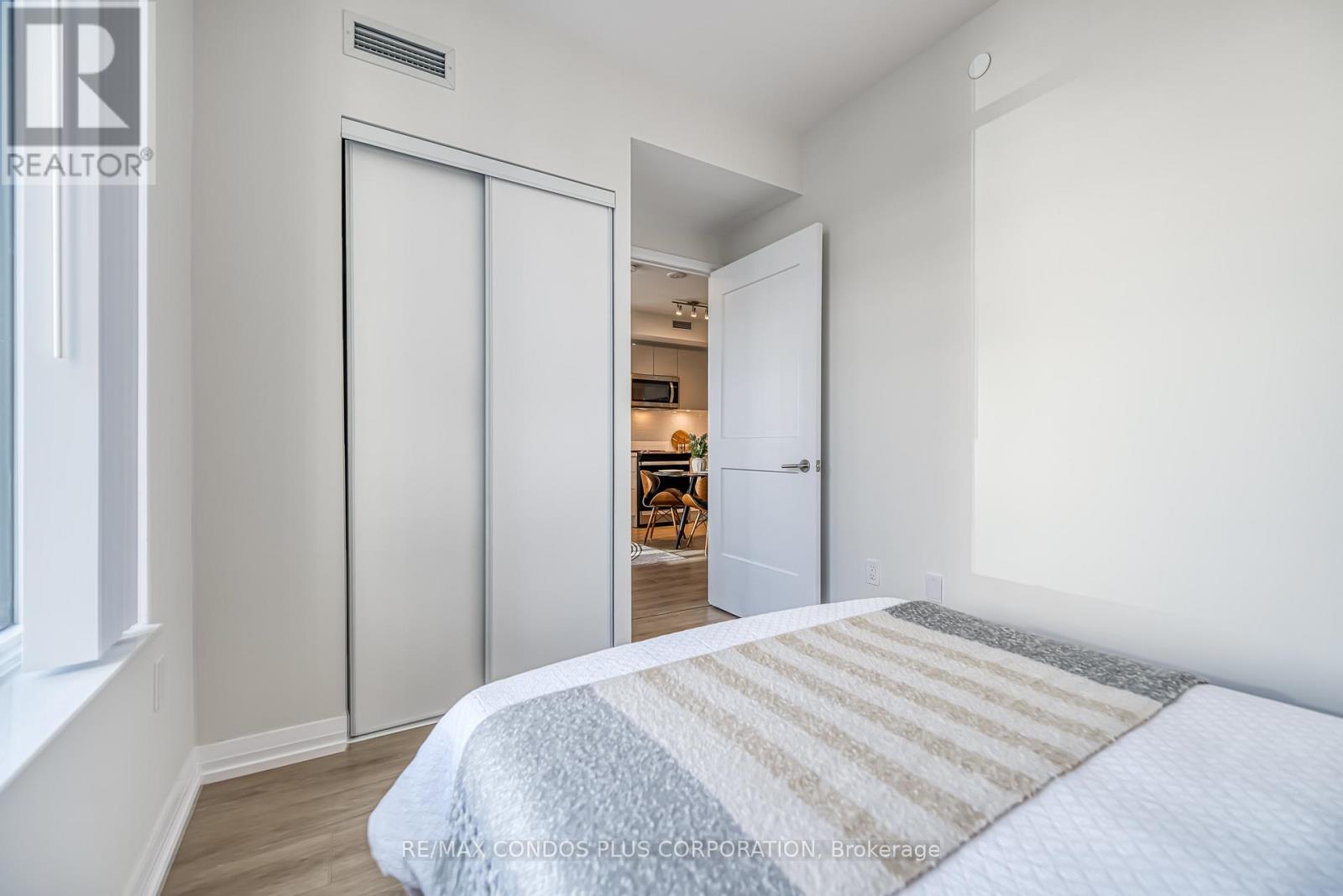 2007 - 25 Holly Street, Toronto, Ontario M4S 0E3 - Photo 20 - C12513284