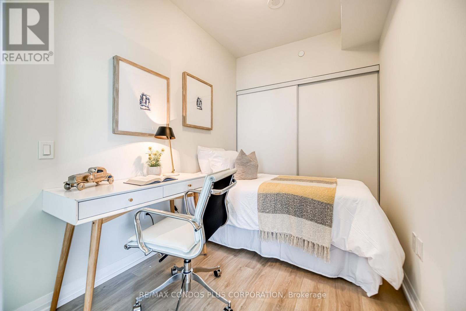 2007 - 25 Holly Street, Toronto, Ontario M4S 0E3 - Photo 21 - C12513284