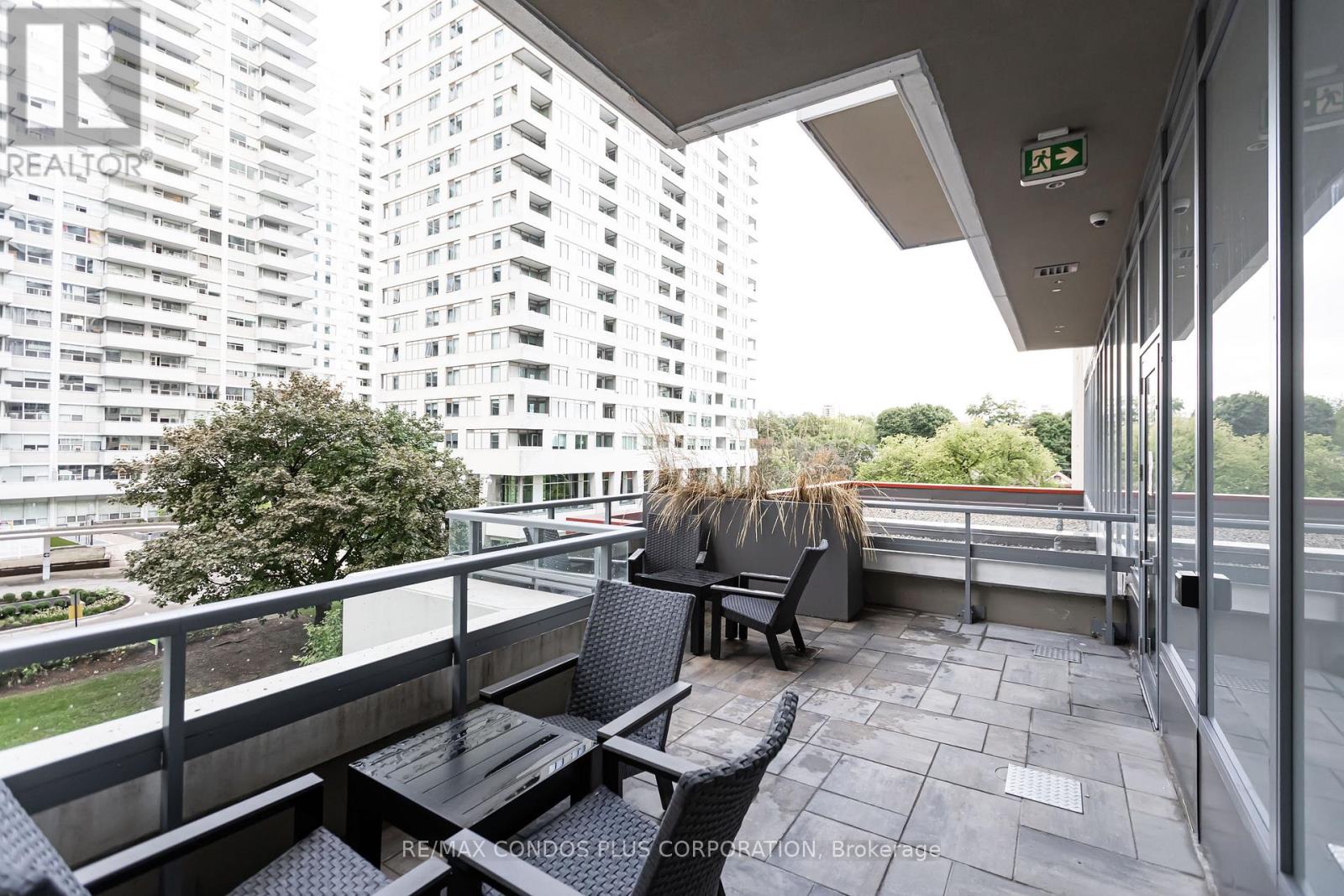 2007 - 25 Holly Street, Toronto, Ontario M4S 0E3 - Photo 35 - C12513284