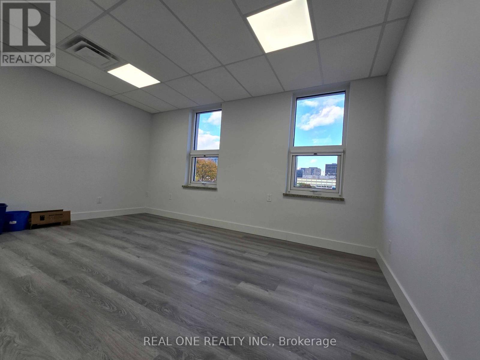 301 - 100 Sheppard Avenue W, Toronto, Ontario  M2N 1M6 - Photo 11 - C12513304